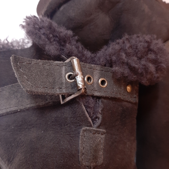 Kirkland Signature Sheepskin Shearling Boots Mid Calf Foldover Buckle Winter - Picture 6 of 15